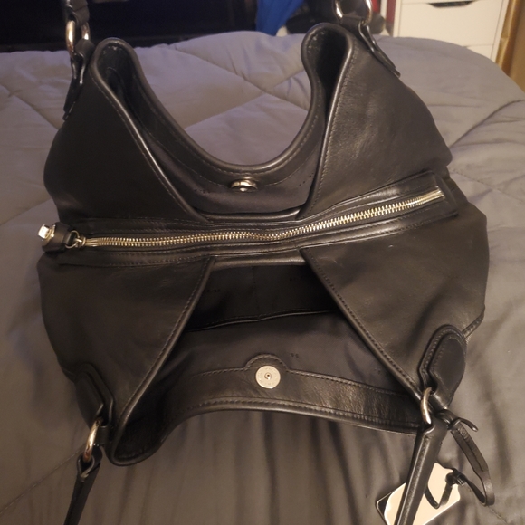 Edie Shoulder Bag 31 In Signature Jacquard - Picture 4 of 12